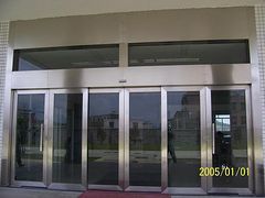 西藏自動(dòng)感應(yīng)門_實(shí)惠的自動(dòng)感應(yīng)門推薦(自動(dòng)感應(yīng)門,福州)--福州萬家紅門業(yè)